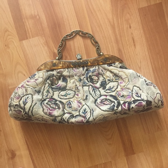 Vintage Beaded Handbag with Metal Handle & Chain - Picture 2 of 16